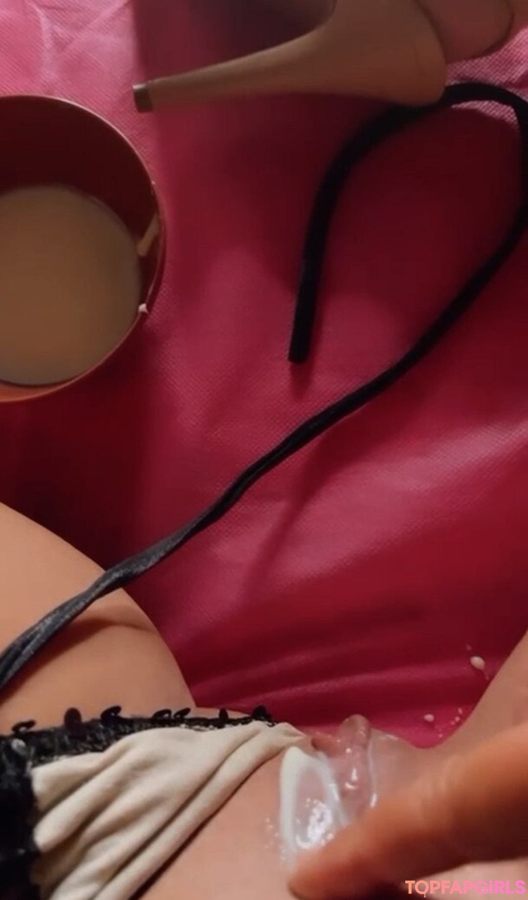 Foto desnuda filtrada de OnlyFans de Vivi Fernandez #750 Foto desnuda filtrada de OnlyFans de Vivi Fernandez #750