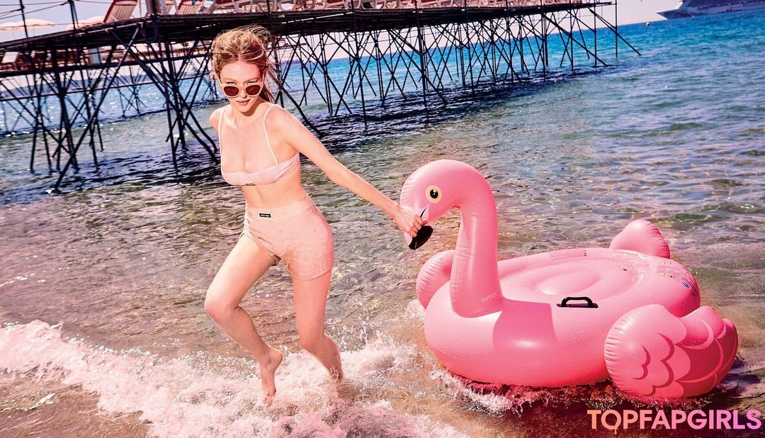 Foto desnuda filtrada de OnlyFans de Larsen Thompson #316 Foto desnuda filtrada de OnlyFans de Larsen Thompson #316