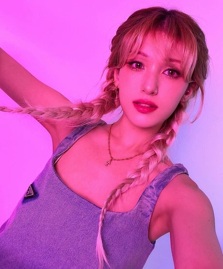 Foto desnuda filtrada de OnlyFans de Jeon Somi