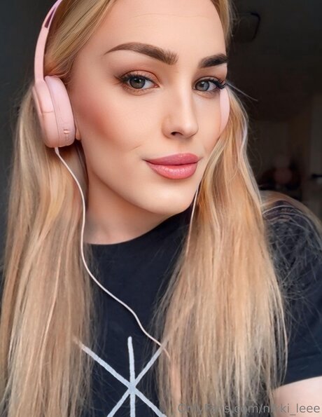 Nikki Leee