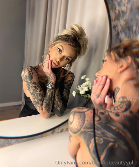 Foto desnuda filtrada de OnlyFans de Nikolnatu