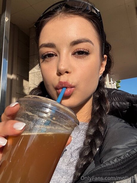 Mollylo