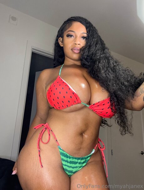 Myahjanex