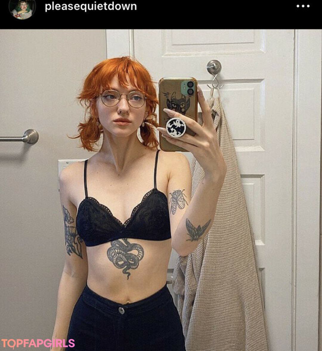 Foto desnuda filtrada de OnlyFans de Pleasequietdown #147 Foto desnuda filtrada de OnlyFans de Pleasequietdown #147