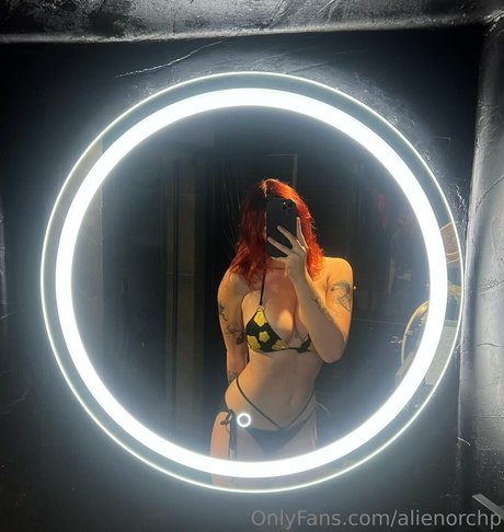 Foto desnuda filtrada de OnlyFans de Alienorchp