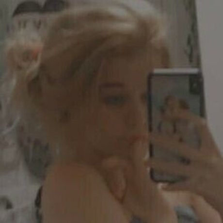 Foto desnuda filtrada de OnlyFans de Subwaysk8ter