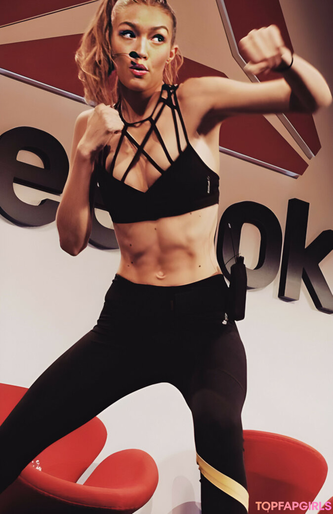 Foto desnuda filtrada de OnlyFans de Gigi Hadid #244 Foto desnuda filtrada de OnlyFans de Gigi Hadid #244
