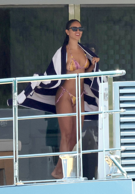 Eiza Gonzalez