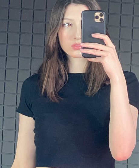 Aloona Larionova