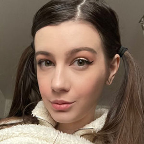 Petite Doll