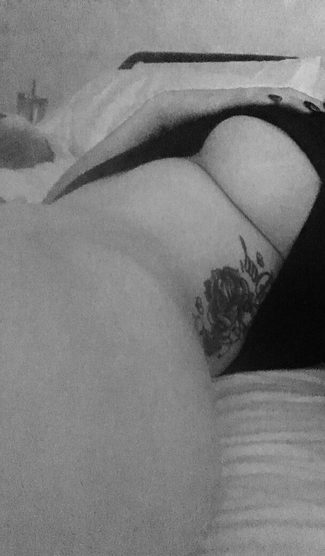 Foto desnuda filtrada de OnlyFans de Laurenfillsup