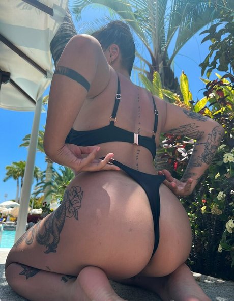 Lana_maee