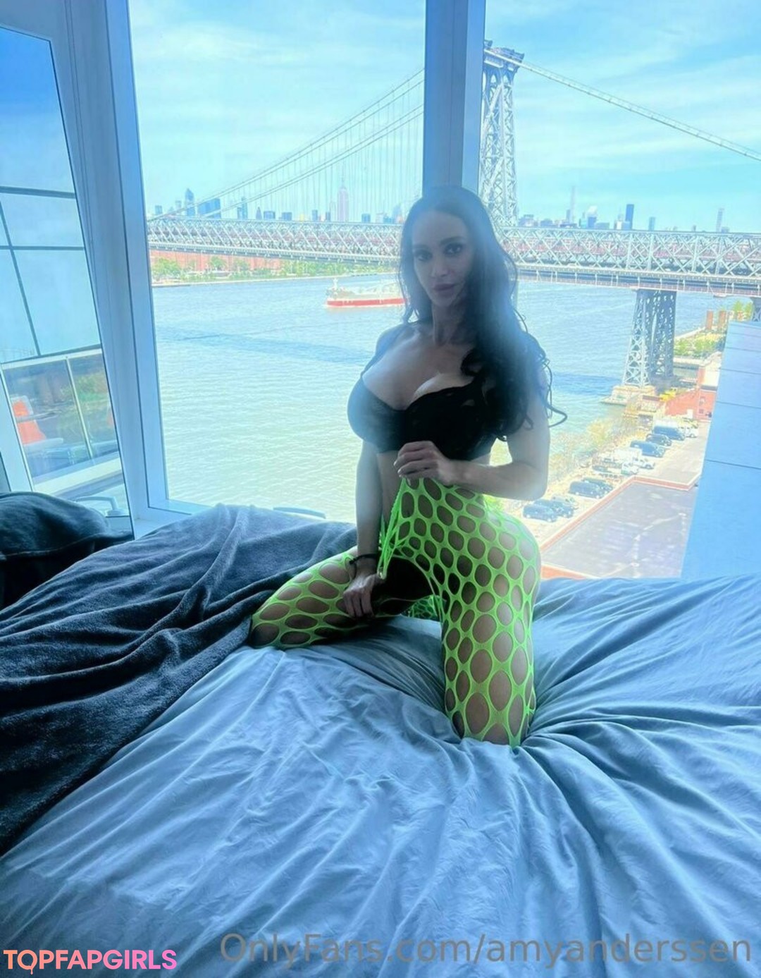 Foto desnuda filtrada de OnlyFans de Amyanderssen #221 Foto desnuda filtrada de OnlyFans de Amyanderssen #221