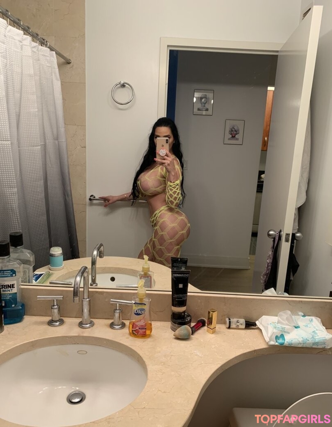 Foto desnuda filtrada de OnlyFans de Amyanderssen #244 Foto desnuda filtrada de OnlyFans de Amyanderssen #244