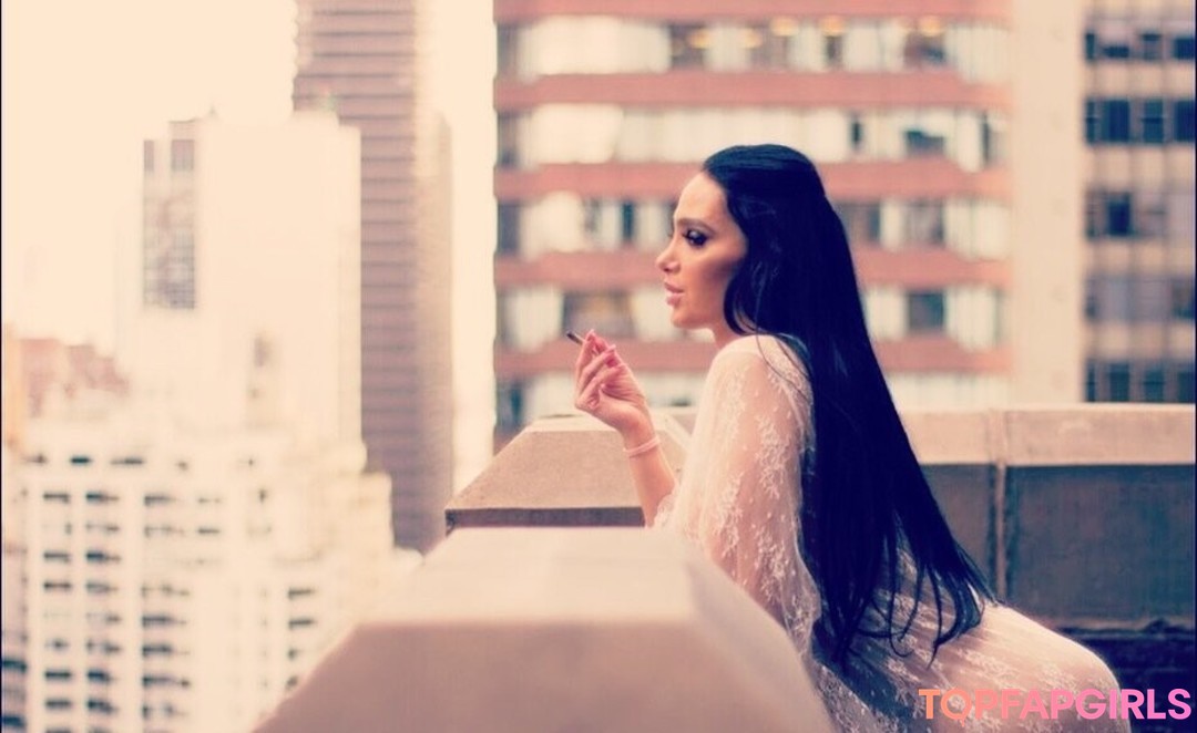 Foto desnuda filtrada de OnlyFans de Amyanderssen #53 Foto desnuda filtrada de OnlyFans de Amyanderssen #53