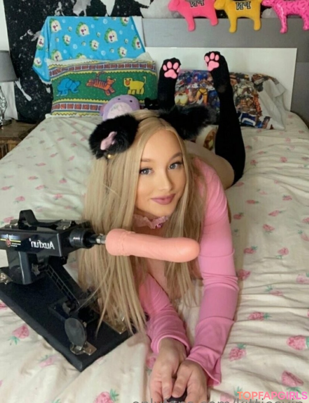 Foto desnuda filtrada de OnlyFans de Kittiesvip #151 Foto desnuda filtrada de OnlyFans de Kittiesvip #151