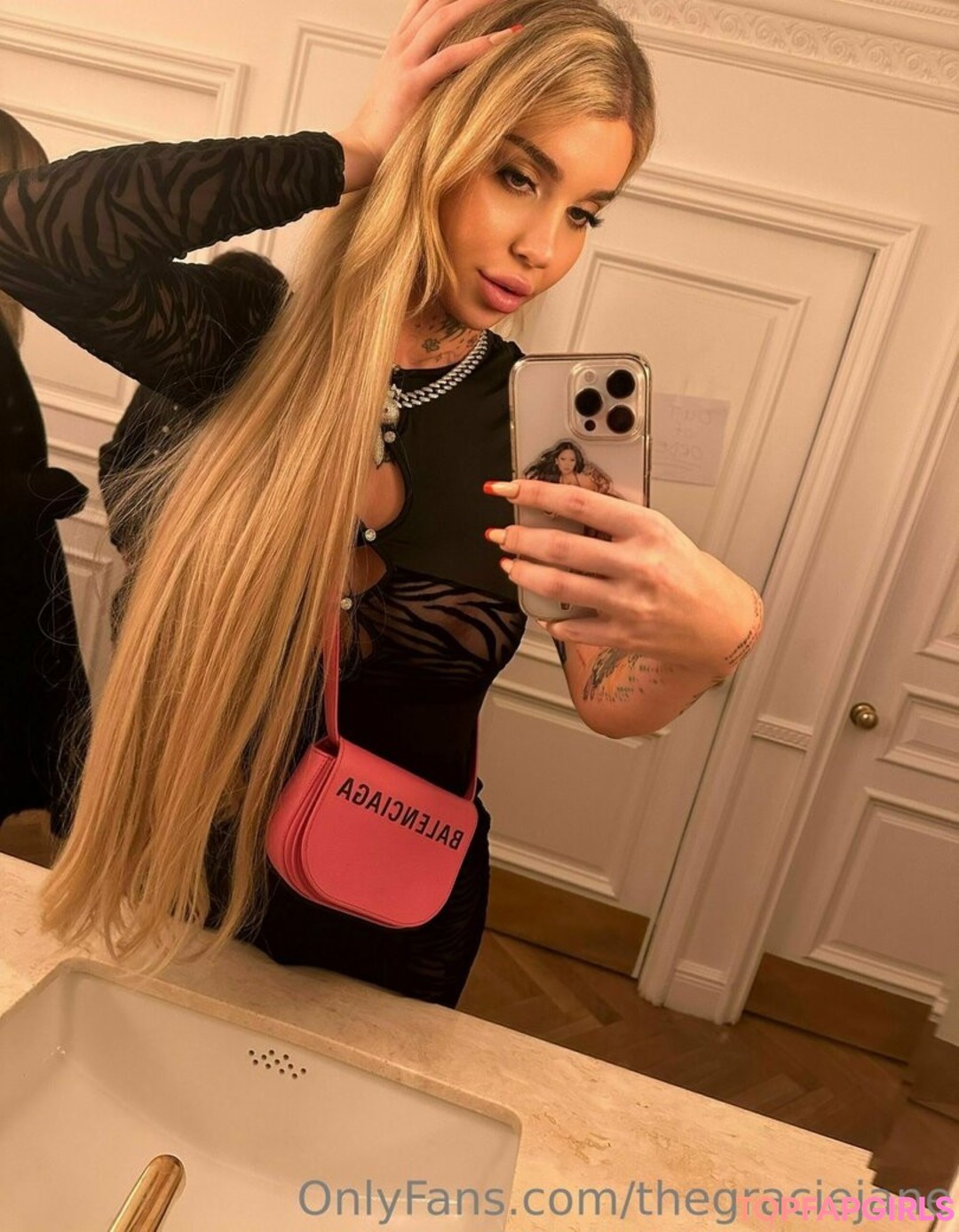 Foto desnuda filtrada de OnlyFans de Thegraciejane #188 Foto desnuda filtrada de OnlyFans de Thegraciejane #188