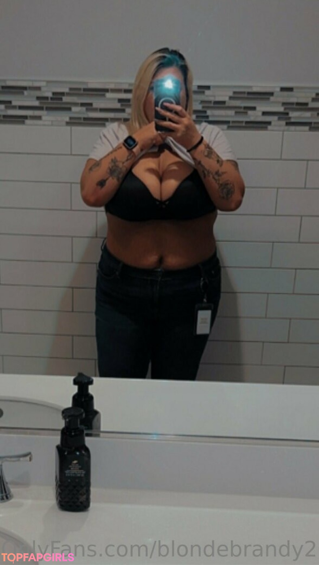 Foto desnuda filtrada de OnlyFans de Blondebrandy269 #11 Foto desnuda filtrada de OnlyFans de Blondebrandy269 #11