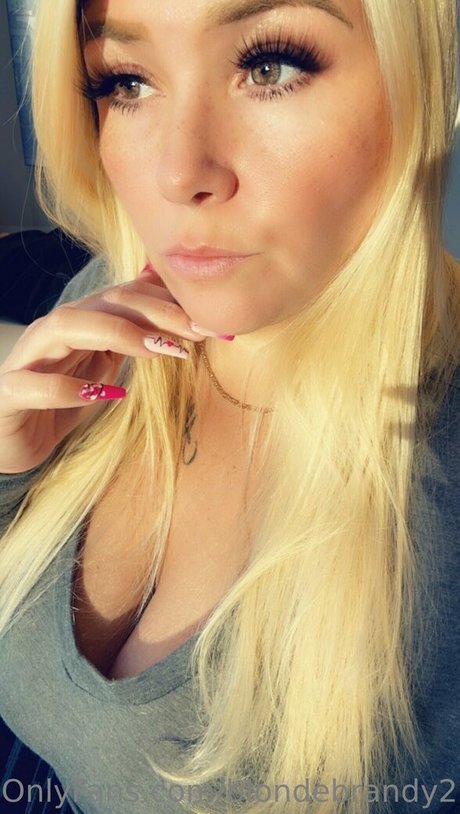 Foto desnuda filtrada de OnlyFans de Blondebrandy269