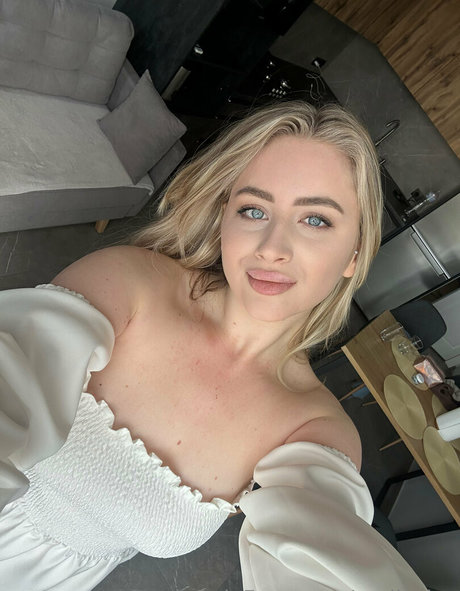 Emily_lyy
