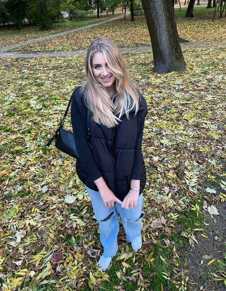 Emily_lyy