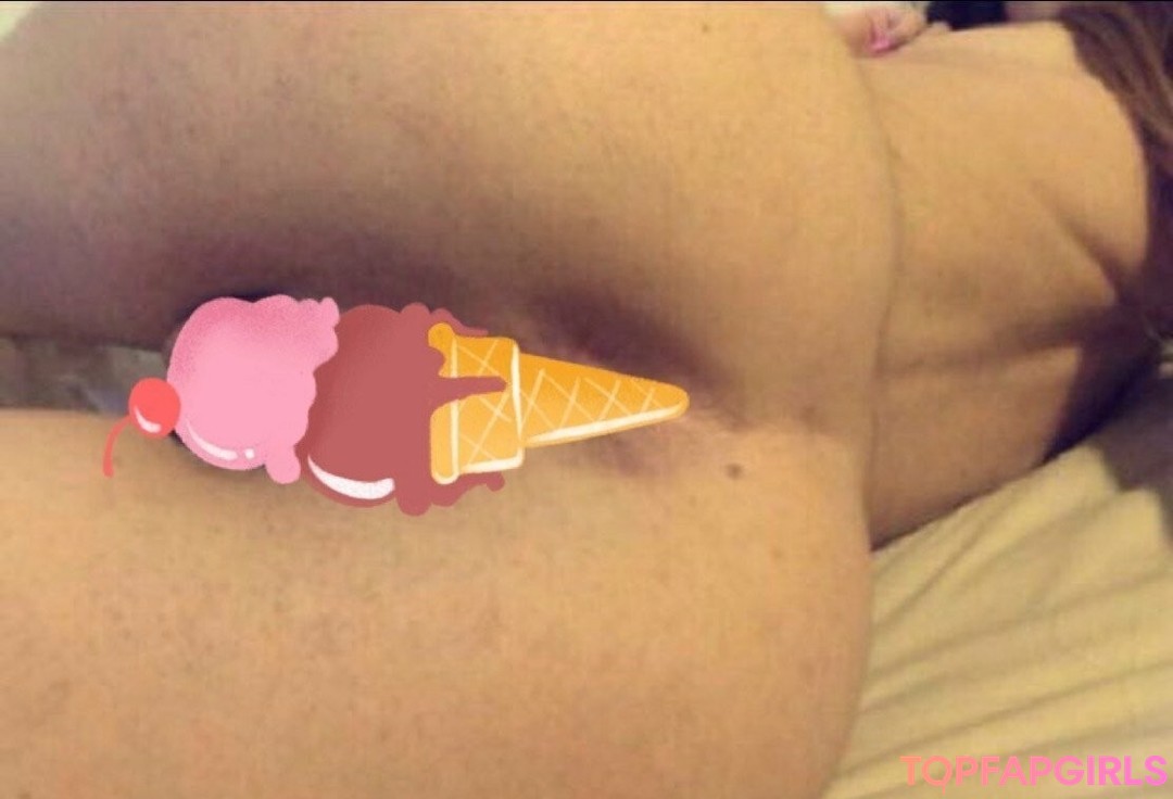 Foto desnuda filtrada de OnlyFans de Ninakhalifa #90 Foto desnuda filtrada de OnlyFans de Ninakhalifa #90