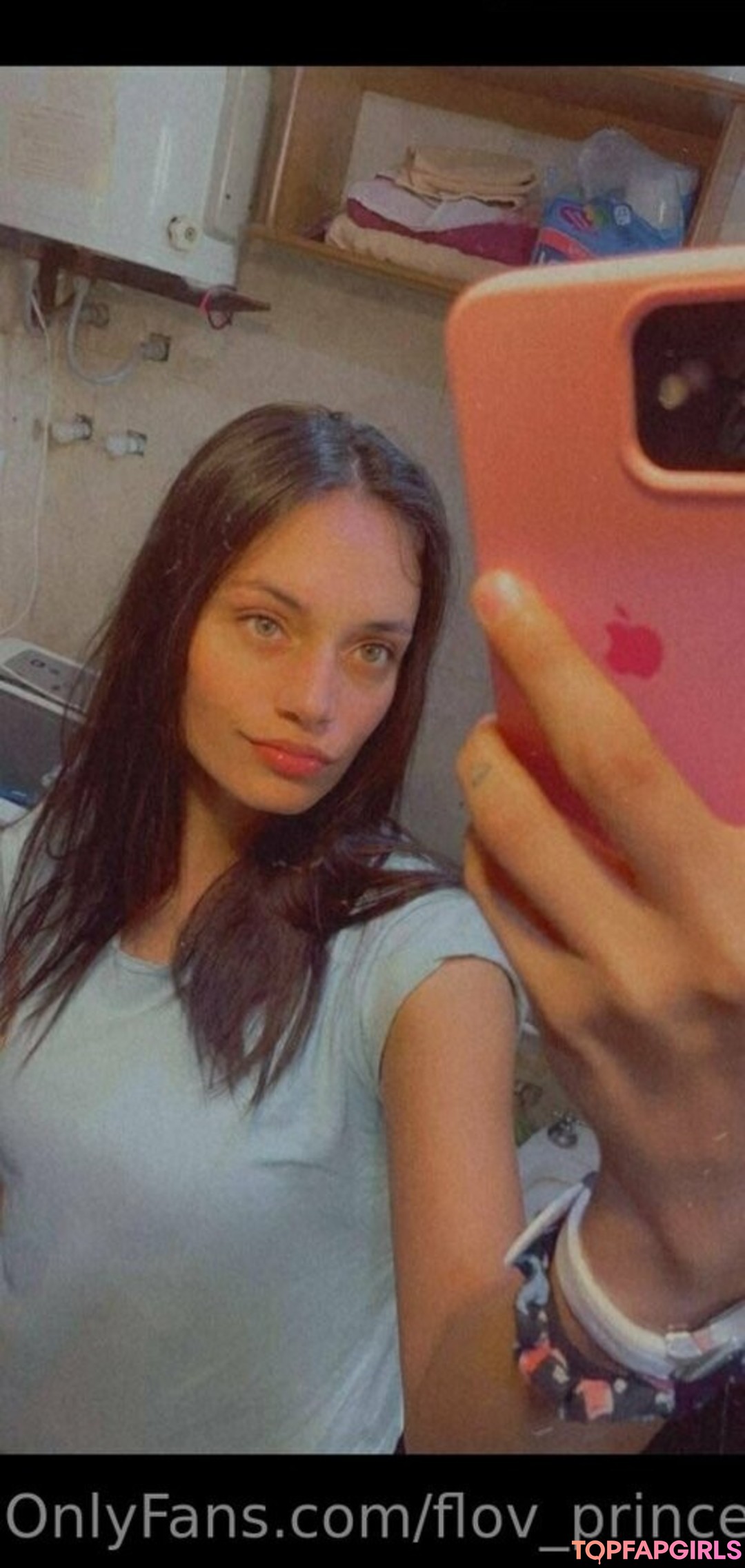Foto desnuda filtrada de OnlyFans de Flovprincess #261 Foto desnuda filtrada de OnlyFans de Flovprincess #261