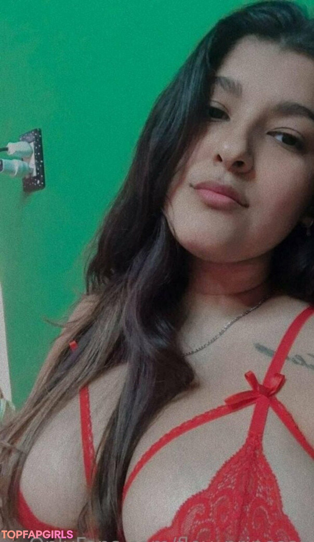 Foto desnuda filtrada de OnlyFans de Flovprincess #418 Foto desnuda filtrada de OnlyFans de Flovprincess #418