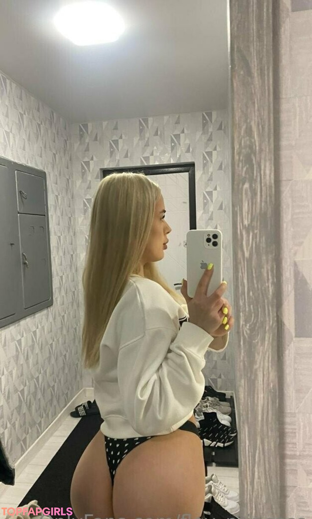 Foto desnuda filtrada de OnlyFans de Flovprincess #92 Foto desnuda filtrada de OnlyFans de Flovprincess #92