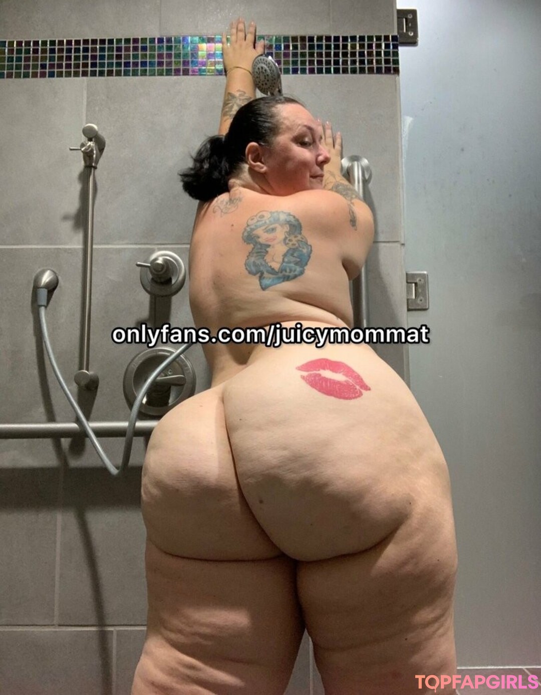 Foto desnuda filtrada de OnlyFans de Juicymommat #44 Foto desnuda filtrada de OnlyFans de Juicymommat #44