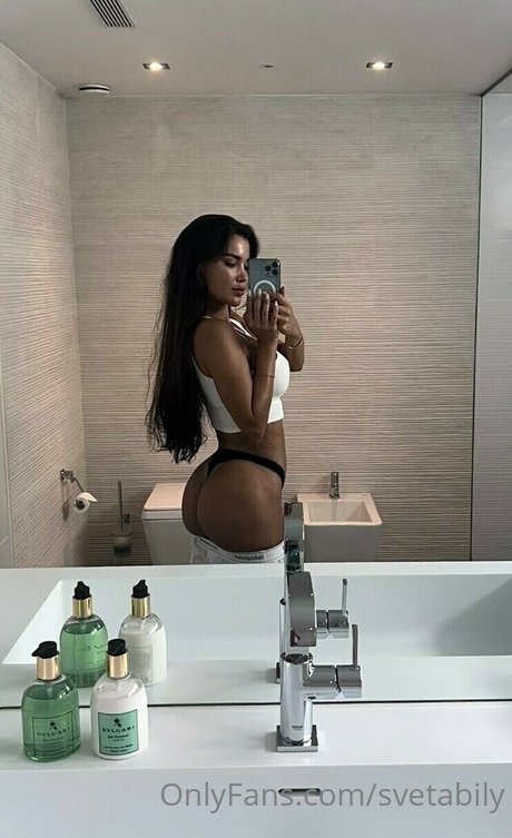 Foto desnuda filtrada de OnlyFans de Svetabily