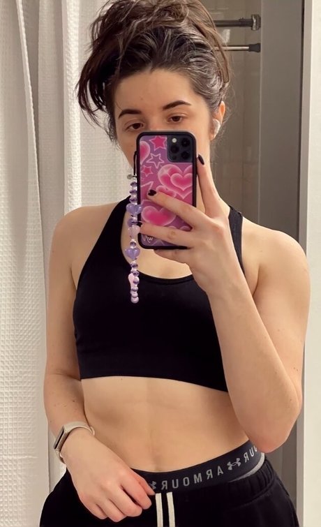Foto desnuda filtrada de OnlyFans de Slight Sounds