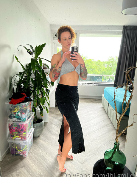 Foto desnuda filtrada de OnlyFans de Smilingdutchiefree