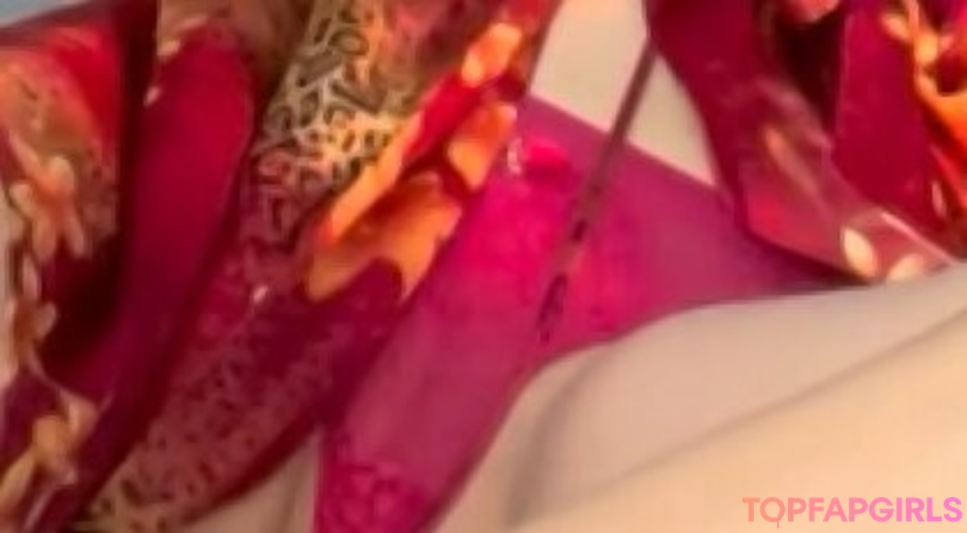 Foto desnuda filtrada de OnlyFans de Marlingyoga #169 Foto desnuda filtrada de OnlyFans de Marlingyoga #169