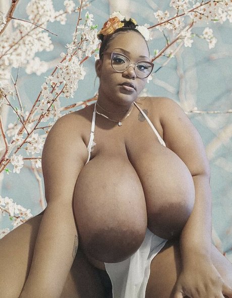 Foto desnuda filtrada de OnlyFans de Shamefullyskilled