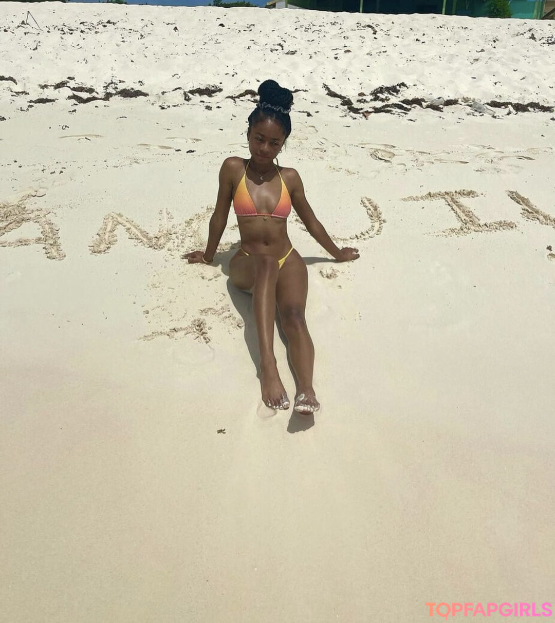 Foto desnuda filtrada de OnlyFans de Skai Jackson #8 Foto desnuda filtrada de OnlyFans de Skai Jackson #8