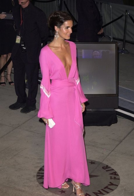 Angie Harmon