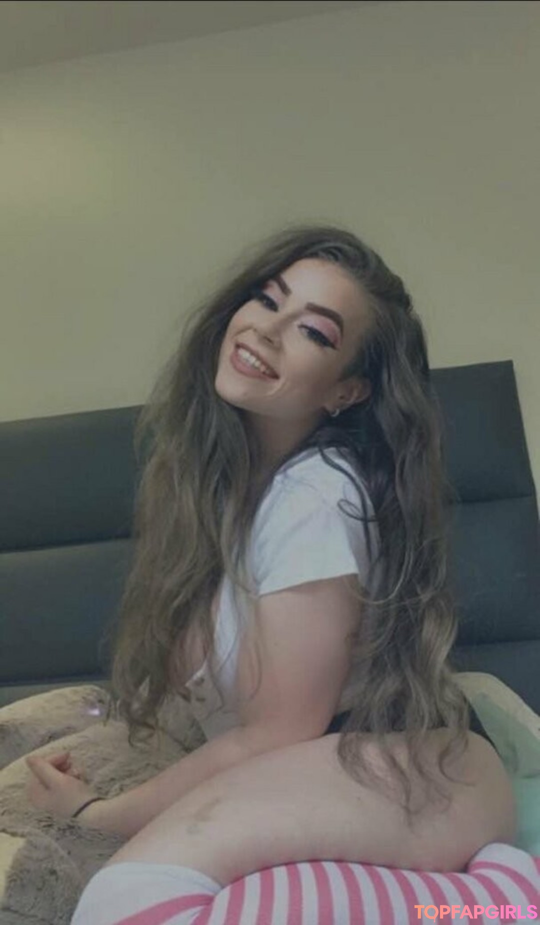 Foto desnuda filtrada de OnlyFans de Ameliaskye98 #119 Foto desnuda filtrada de OnlyFans de Ameliaskye98 #119
