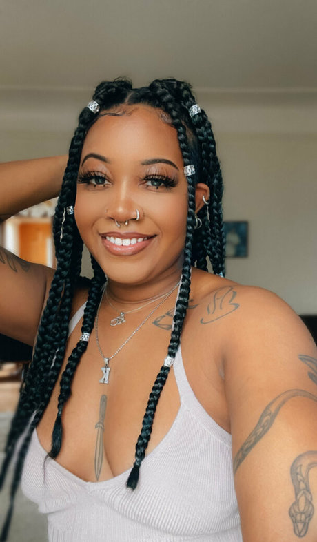 Foto desnuda filtrada de OnlyFans de Missmcqueenxx