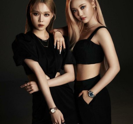 WomenK-pop