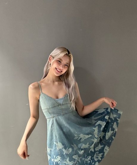 WomenK-pop