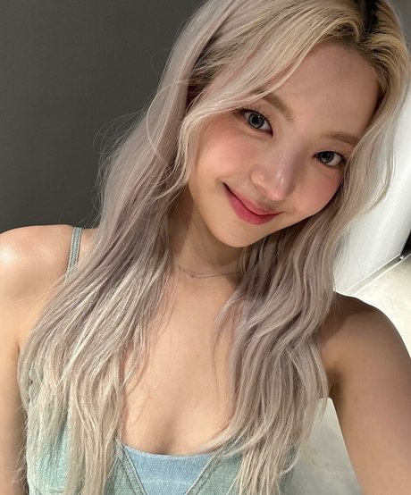 WomenK-pop