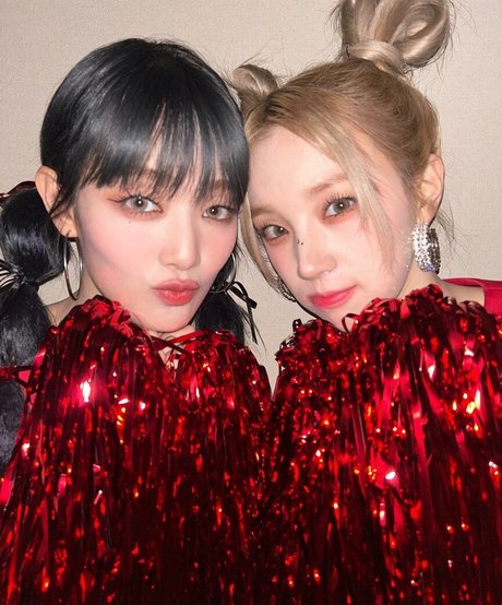 WomenK-pop