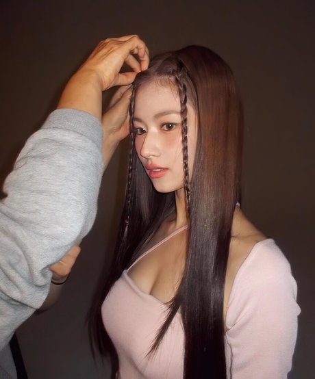 WomenK-pop