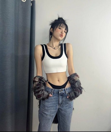 WomenK-pop