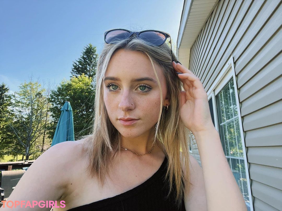 Foto desnuda filtrada de OnlyFans de Audra Miller #409 Foto desnuda filtrada de OnlyFans de Audra Miller #409