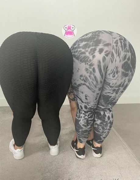 Aprilfoxxxx