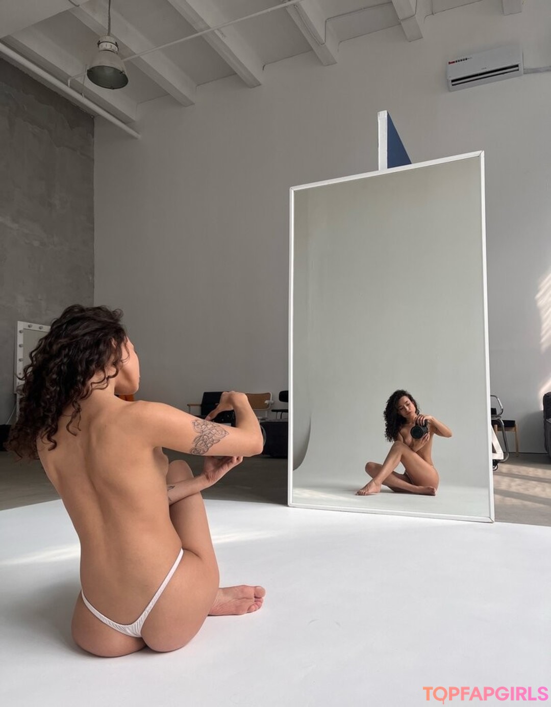 Foto desnuda filtrada de OnlyFans de Nikol Beylik #688 Foto desnuda filtrada de OnlyFans de Nikol Beylik #688