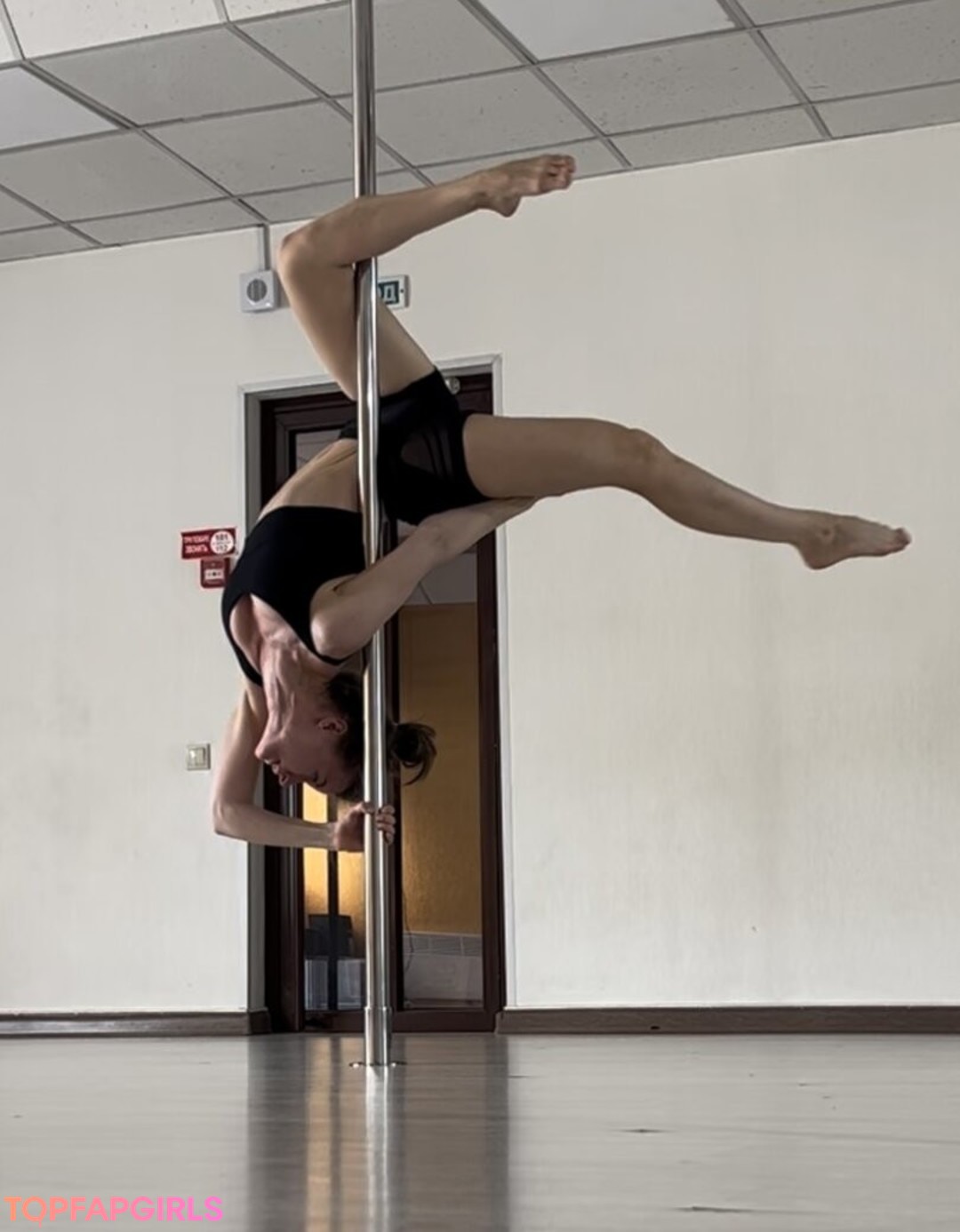 Foto desnuda filtrada de OnlyFans de Toma Efremova #258 Foto desnuda filtrada de OnlyFans de Toma Efremova #258