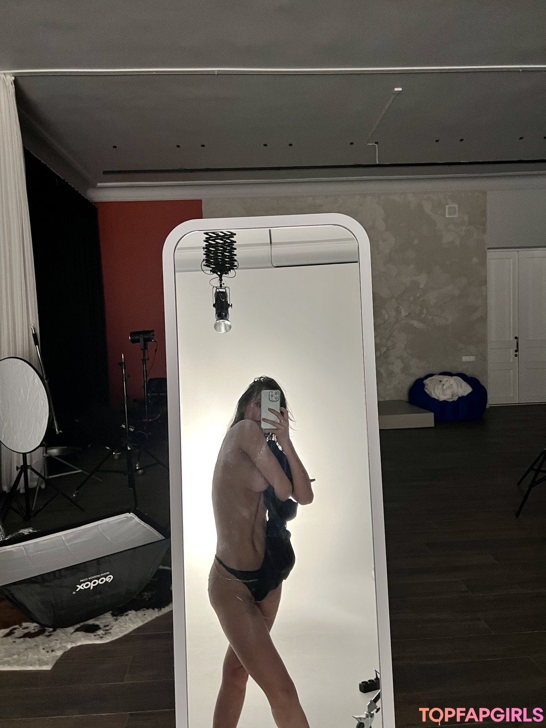 Foto desnuda filtrada de OnlyFans de Toma Efremova #282 Foto desnuda filtrada de OnlyFans de Toma Efremova #282